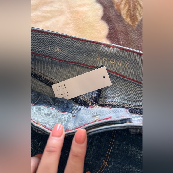 NEW Black White Mid-Rise 5” Denim Short - Picture 2 of 5